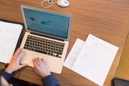 person-sorting-legal-admin-onboarding-tasks-restaurant-business