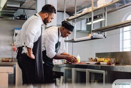 chefs-cooking-plating-food-in-cloud-kitchen-australia-suitable-CloudKitchens™